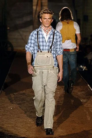 Look 3